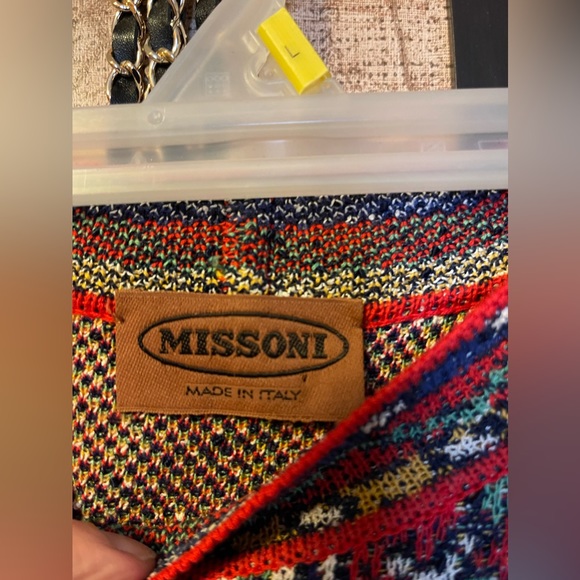 Beautiful vintage Missoni sweater made in Italy. - Picture 5 of 6